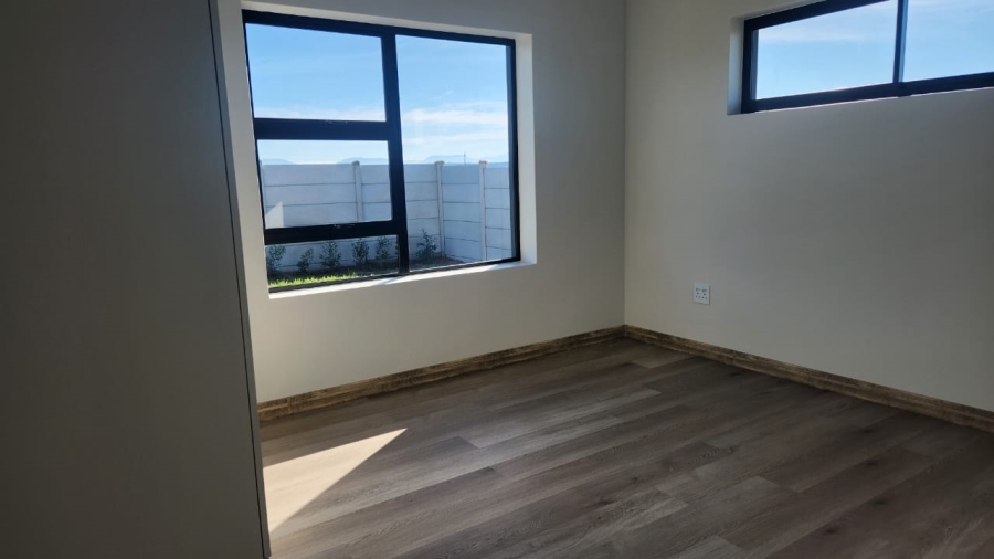 3 Bedroom Property for Sale in Stilbaai Wes Western Cape